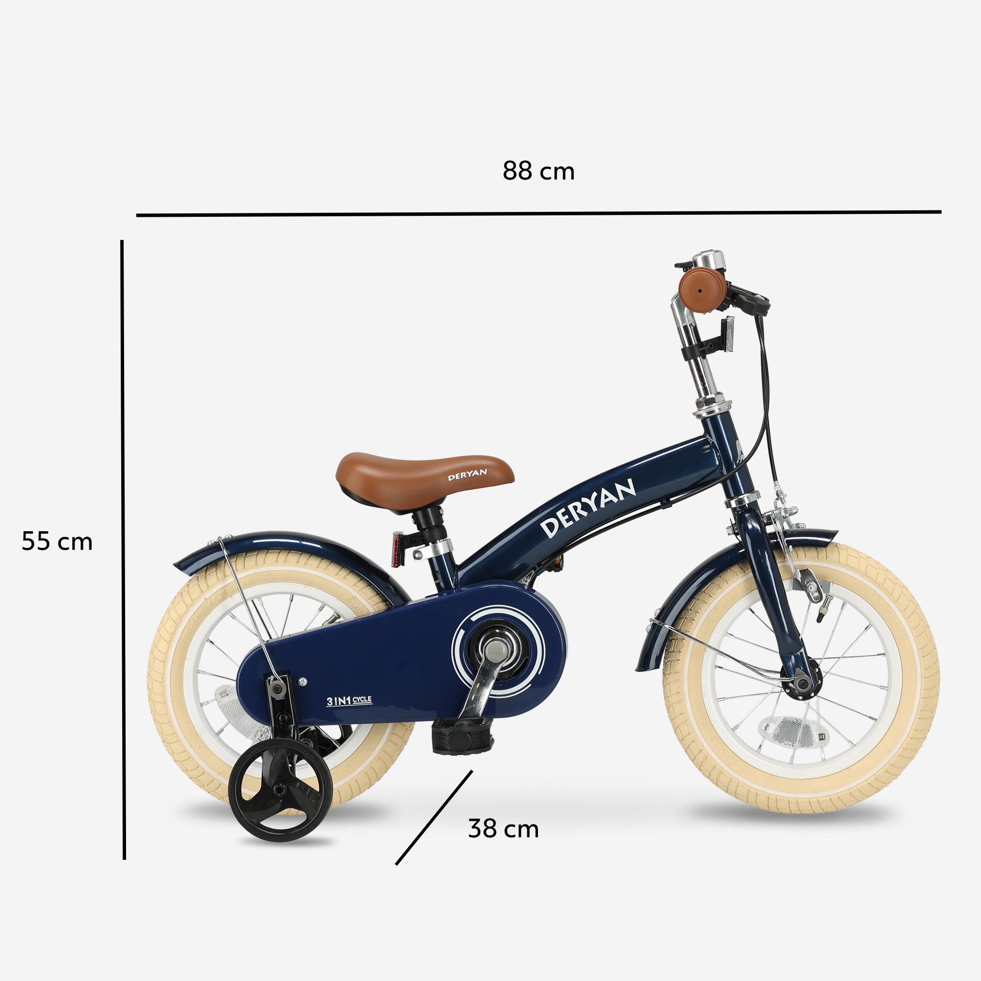 De DERYAN Luxe kinderfiets van twaalf inch in het blauw kan worden gebruikt als loopfiets, oefenfiets en kinderfiets. Het model heeft een verstelbaar stuur, een PU leren zadel, luchtbanden van twaalf inch en een gesloten kettingkast. De fiets is bedoeld voor kinderen die leren fietsen.