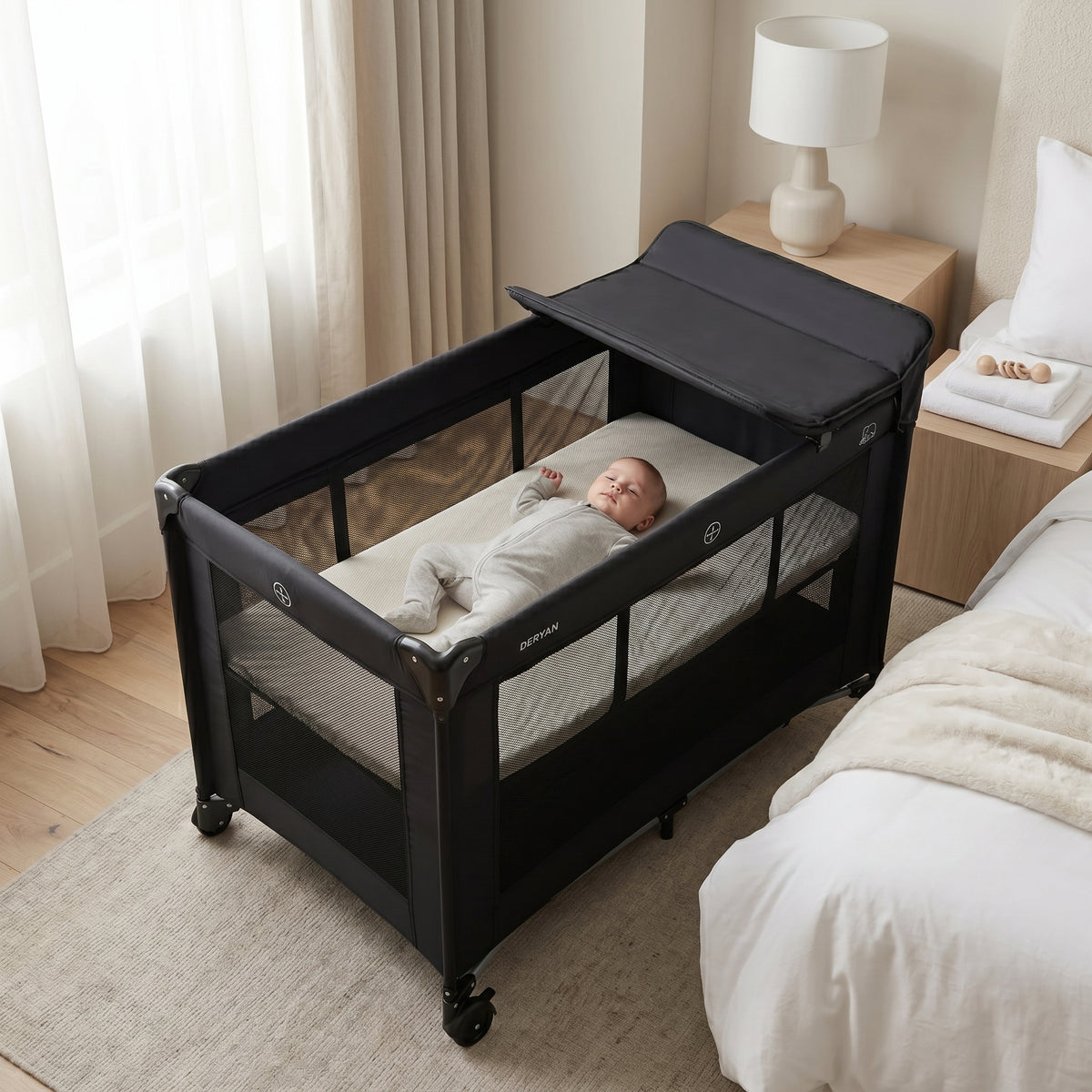 Luxe Campingbed met Verschoonblad en Bodemverhoger - Zwart