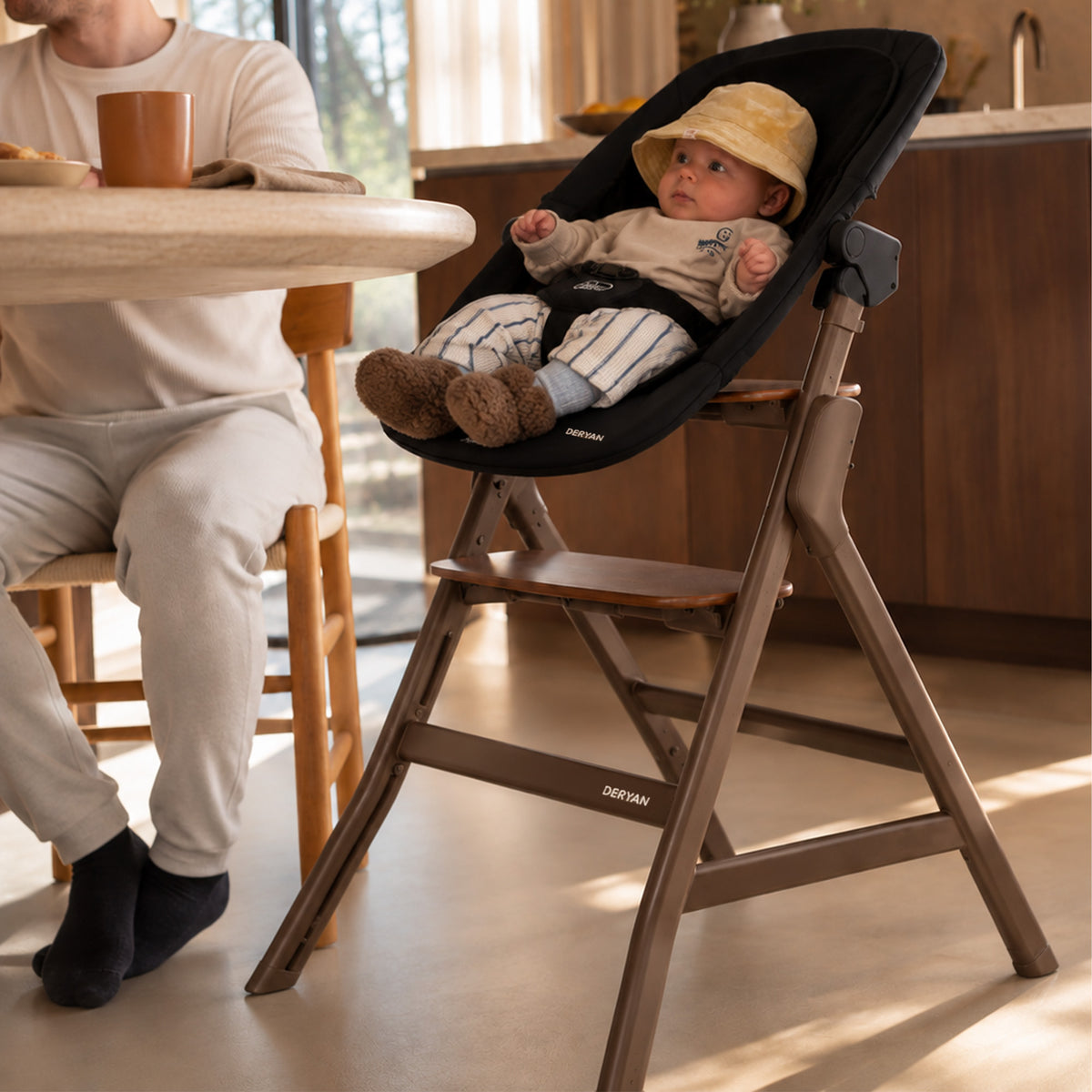 Oak Meegroeistoel met Babyzitje- Donkerbruin