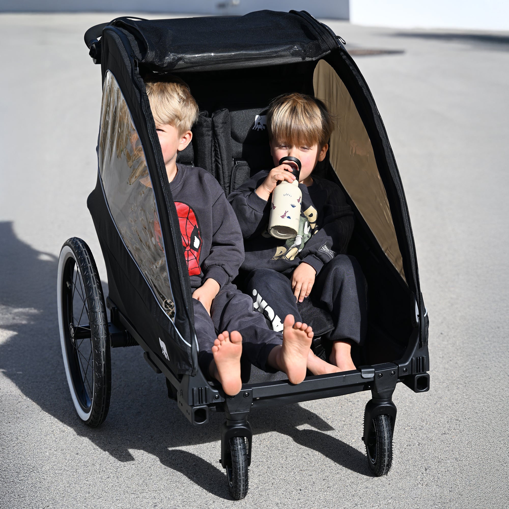 Luxe Fietskar - fietskar en wandelwagen en hardloopkinderwagen - Zwart