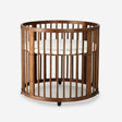 Willow ronde houten kinderbox Warm Brown inclusief matras en wielen