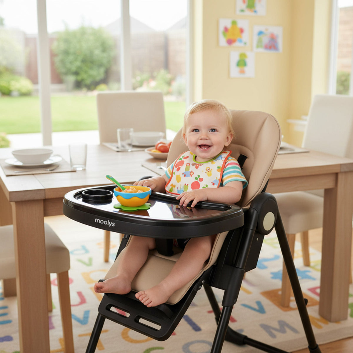 Mooiys Ella 2-in-1 Kinderstoel - Voor Pasgeborenen en Oudere Baby’s - Verstelbare Zitting en Voetensteun, Ligpositie
