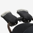 Handwarmers voor kinderwagen gevoerde handmoffen bevestigd aan duwstang voor warme handen tijdens winterwandeling